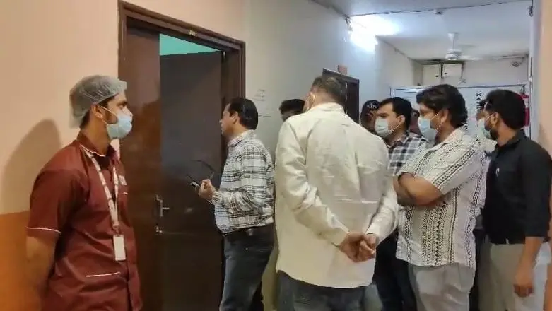 नेपानगर विधायक की शिकायत पर निजी अस्पतालों की जांच शुरू