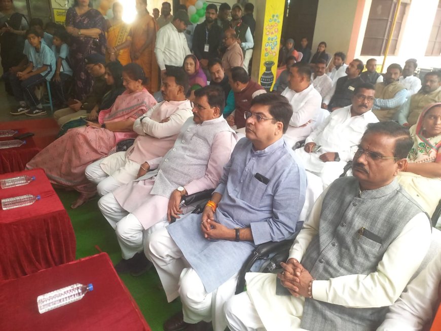 प्रत्येक छात्रावास में हर महीने करें मन की बात का आयोजन- जल संसाधन व प्रभारी मंत्री सिलावट